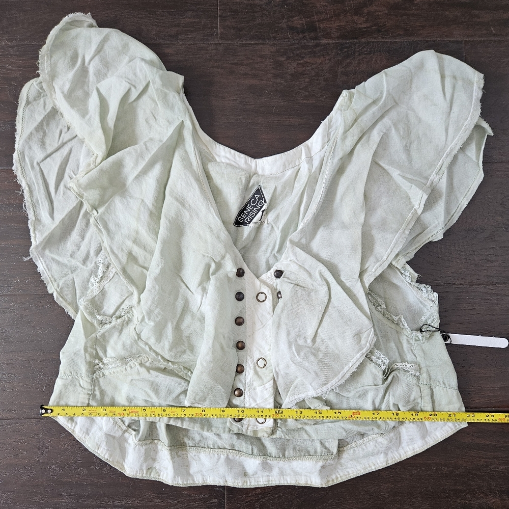Seneca Rising Snap Front V-Neck Peasant Top - Picture 9 of 10